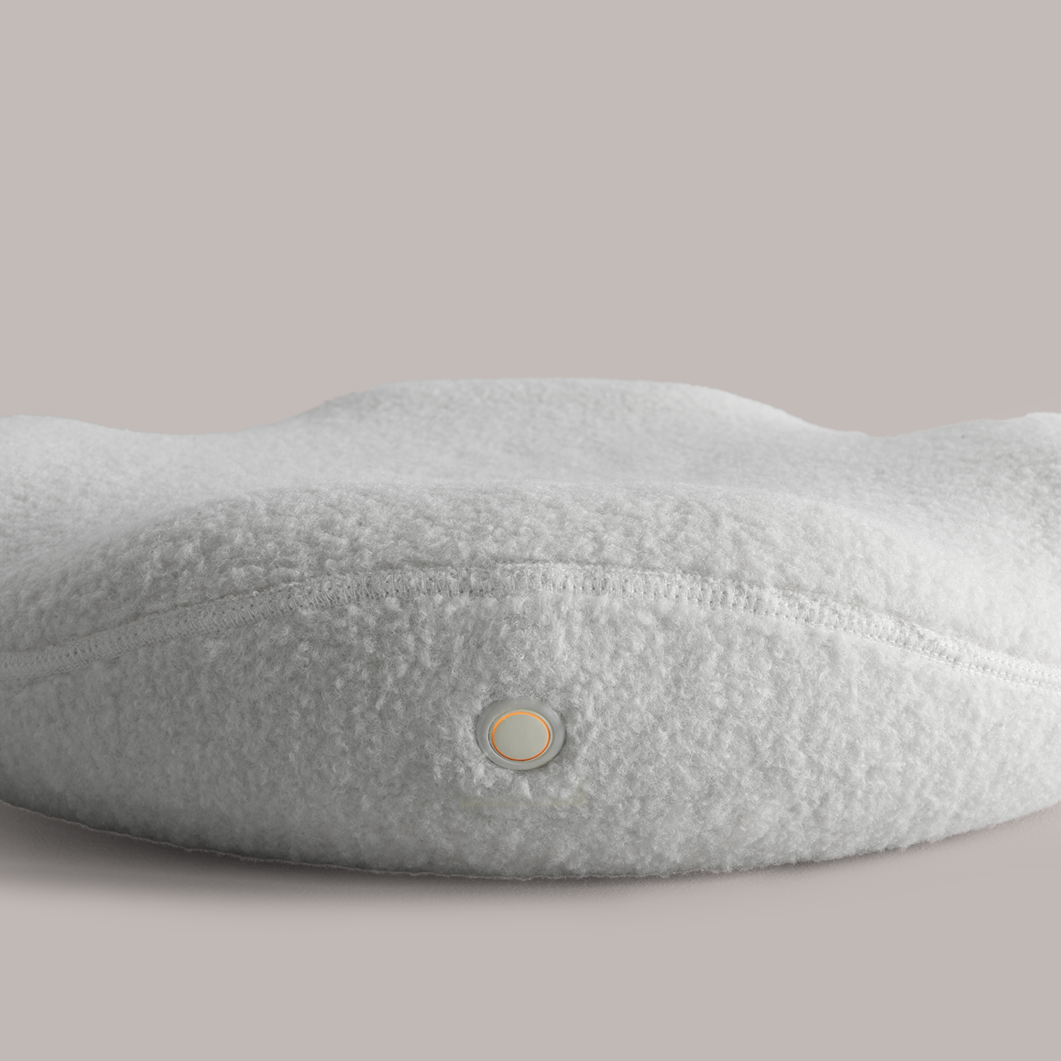 Curated visual reference: Fresh Look at Therapeutic Heated Cat Bed By Knead Cats