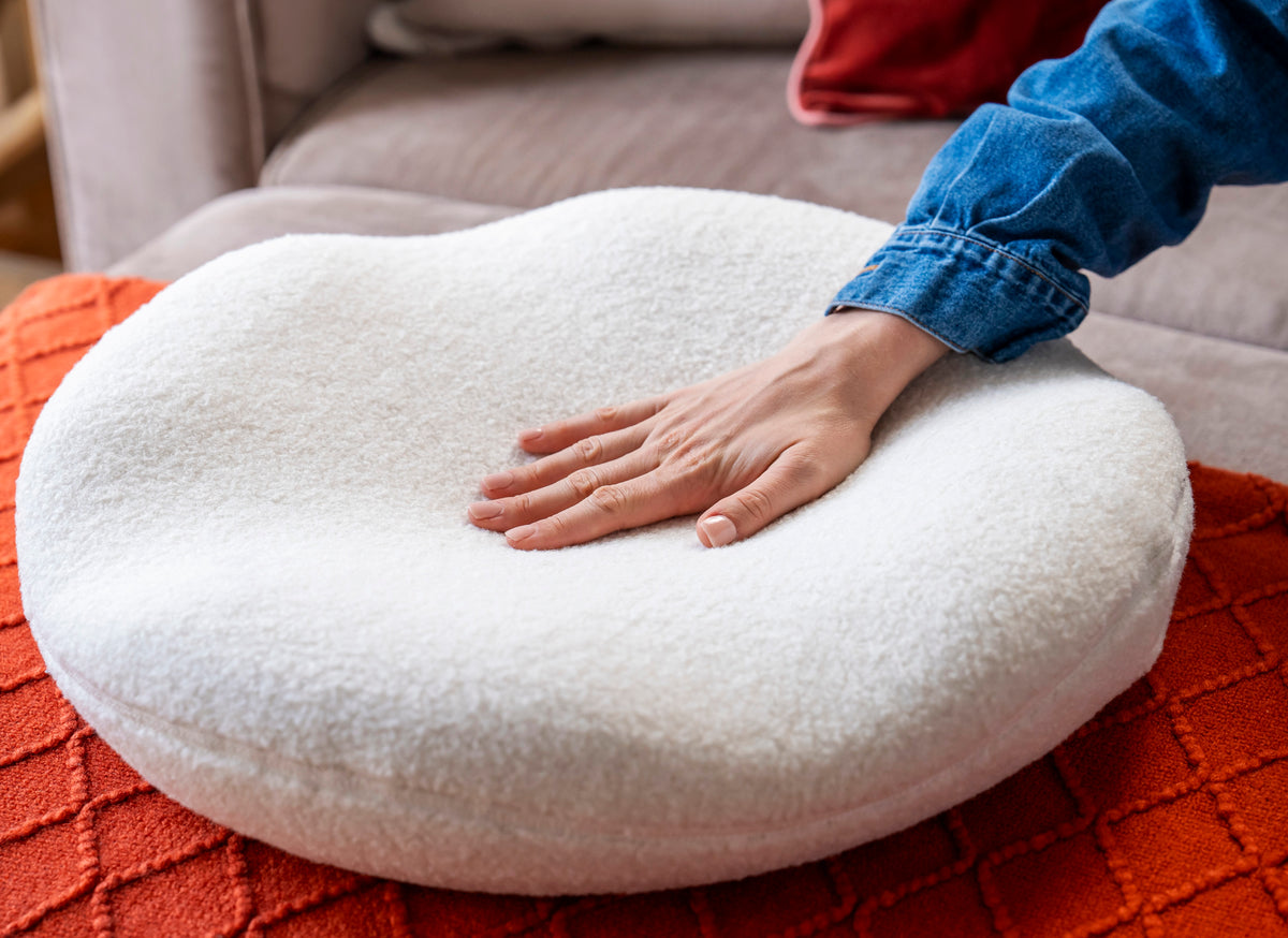Stunning Cat Kneading On Couch Cushion And Imprinting Memory image